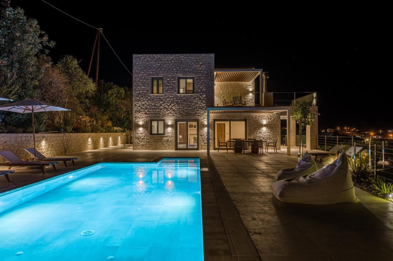 Manitennisvillas Stoupa Exterior photo