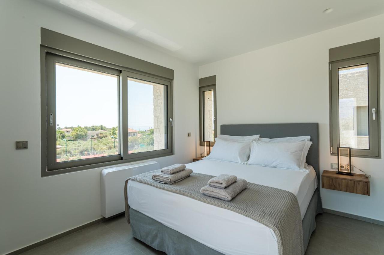 Manitennisvillas Stoupa Exterior photo